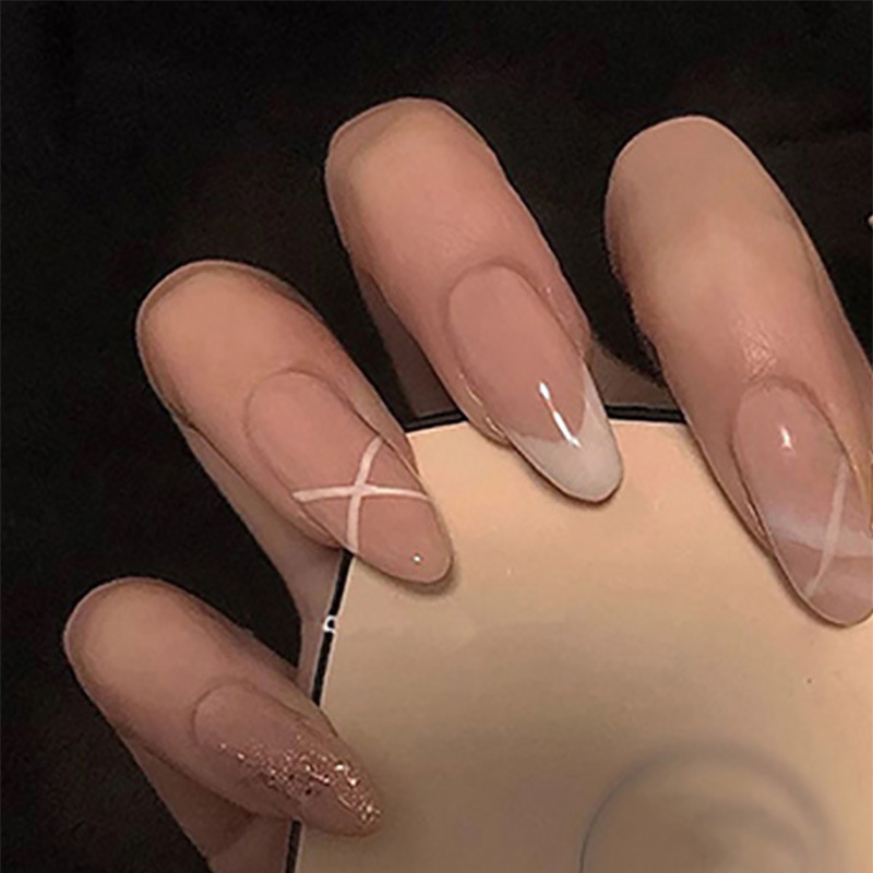 Nail Art Press On - Kadınlar için orta boy takma tırnaklar,