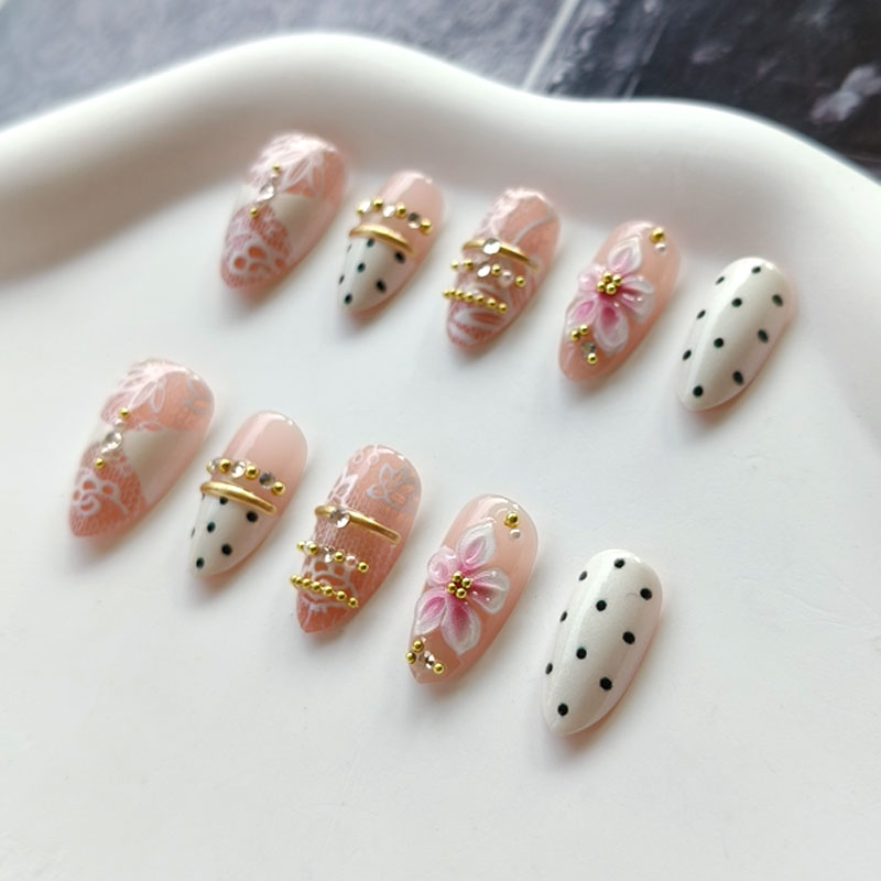 10 Adet 3D Altın Yaldızlı Beya - Nail Art Press On incelemesi ve fiyatı